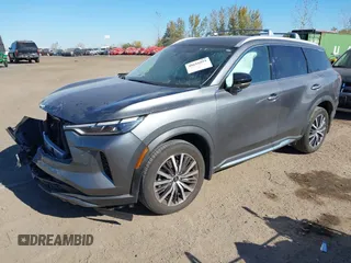 2023 Infiniti QX60 Sensory z VIN 5N1DL1GS7PC333208, wystawiony jako IAAI lot #40616891 z przebiegiem 11 930 mil mil oraz . Historia ofert i sprzedaży dostępna na DreamBid. Obrazek 18.