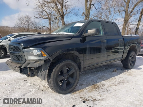 2015 Ram 1500 Express z VIN 1C6RR7KT5FS588494, wystawiony jako IAAI lot #41321894 z przebiegiem 300 261 mil mil oraz . Historia ofert i sprzedaży dostępna na DreamBid. Obrazek 2.