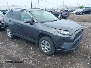 2021 Toyota RAV4 LE with VIN 2T3G1RFV5MW158239, listed as a IAAI auction lot 42602305 with 51,275 mi miles and . Bid and sale history available at DreamBid. Image 1.