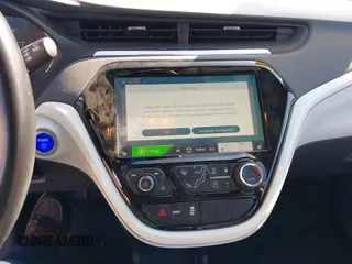 2020 Chevrolet Bolt EV LT z VIN 1G1FY6S05L4135290, wystawiony jako IAAI lot #41598059 z przebiegiem 46 938 mil mil oraz . Historia ofert i sprzedaży dostępna na DreamBid. Obrazek 18.