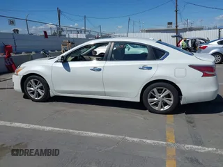 2015 Nissan Altima S with VIN 1N4AL3AP8FN353855, listed as a IAAI auction lot 41915994 with Not Provided miles and . Bid and sale history available at DreamBid. Image 14.