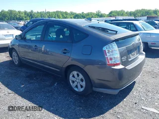 2008 Toyota Prius z VIN JTDKB20U883383830, wystawiony jako IAAI lot #42386809 z przebiegiem 199 115 mil mil oraz . Historia ofert i sprzedaży dostępna na DreamBid. Obrazek 3.