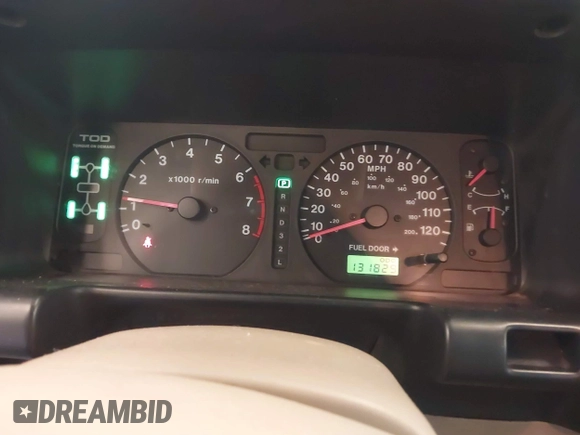 2001 Isuzu Trooper S with VIN JACDJ58X917J09299, listed as a IAAI auction lot 41296724 with 131,829 mi miles and . Bid and sale history available at DreamBid. Image 7.