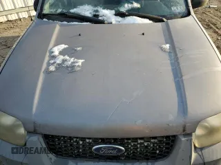 2007 Ford Escape XLS with VIN 1FMYU02Z47KB08019, listed as a Copart auction lot 36747364 with 0 mi miles and Clean Title. Bid and sale history available at carsss.com. Image 12.