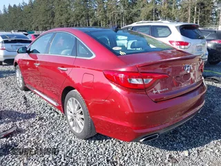 2015 Hyundai Sonata Limited with VIN 5NPE34AF7FH060103, listed as a IAAI auction lot 42096524 with 119,497 mi miles and . Bid and sale history available at carsss.com. Image 3.