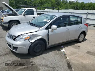 2008 Nissan Versa S с VIN 3N1BC13E68L384946, выставлен на аукционе Copart как лот 58792945 с пробегом 79 491 миль миль и Списание • Salvage title. История ставок и продаж доступна на DreamBid. Изображение 1.