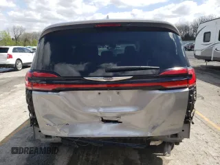 2021 Chrysler Pacifica Touring L with VIN 2C4RC1BG3MR574988, listed as a Copart auction lot 52213925 with 76,166 mi miles and Salvage Title. Bid and sale history available at DreamBid. Image 6.