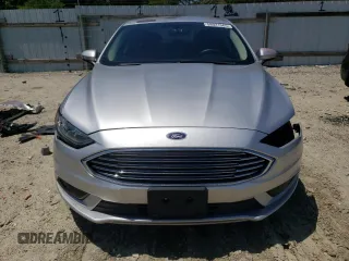 2017 Ford Fusion SE с VIN 3FA6P0H72HR390608, выставлен на аукционе Copart как лот 58021565 с пробегом 101 590 миль миль и Списание • Salvage title. История ставок и продаж доступна на DreamBid. Изображение 5.