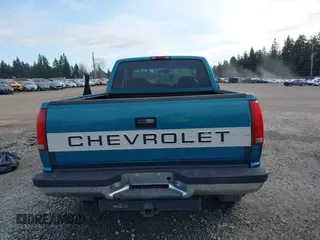 1997 Chevrolet Silverado 1500 with VIN 2GCEK19R2V1262153, listed as a IAAI auction lot 41752380 with 151,375 mi miles and . Bid and sale history available at DreamBid. Image 16.