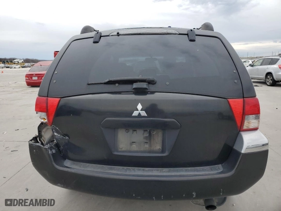 2004 Mitsubishi Endeavor XLS with VIN 4A4MM31S54E018406, listed as a Copart auction lot 89300885 with 131,140 mi miles and Salvage Title. Bid and sale history available at carsss.com. Image 6.