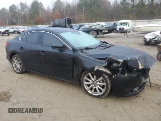 2020 Mazda 3 Premium with VIN 3MZBPAEMXLM124362, listed as a Copart auction lot 85376094 with 48,222 mi miles and Salvage title. Bid and sale history available at DreamBid. Image 4.