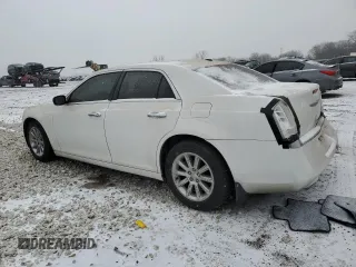 2014 Chrysler 300 with VIN 2C3CCAEGXEH358259, listed as a Copart auction lot 44725945 with 185,481 mi miles and Salvage Title. Bid and sale history available at carsss.com. Image 2.