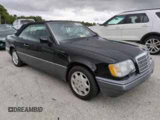 1995 Mercedes-Benz E Class with VIN WDBEA66EXSC281846, listed as a Copart auction lot 75006754 with 83,067 mi miles and Salvage Title. Bid and sale history available at carsss.com. Image 4.