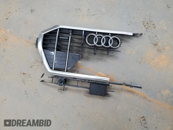 2023 Audi Q3 S line Premium with VIN WA1DECF34P1140721, listed as a Copart auction lot 45188325 with 40,458 mi miles and Salvage title. Bid and sale history available at DreamBid. Image 13.
