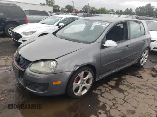 2009 Volkswagen GTI z VIN WVWGD71K69W063268, wystawiony jako Copart lot #66230814 z przebiegiem 121 471 mil mil oraz Czysty tytuł • Clean title. Historia ofert i sprzedaży dostępna na DreamBid. Obrazek 1.