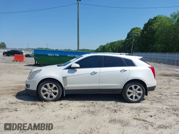 2013 Cadillac SRX Performance Collection with VIN 3GYFNDE34DS530275, listed as a IAAI auction lot 42148040 with 244,929 mi miles. Bid and sale history available at carsss.com. Image 14.