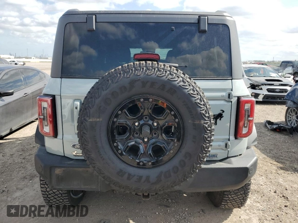 2021 Ford Bronco with VIN 1FMEE5DP0MLB08033, listed as a Copart auction lot 48920565 with 37,577 mi miles and Salvage Title. Bid and sale history available at DreamBid. Image 6.