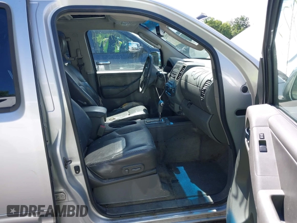 2011 Nissan Frontier Pro-4X with VIN 1N6AD0EV0BC408218, listed as a IAAI auction lot 42187823 with 165,995 mi miles and . Bid and sale history available at DreamBid. Image 5.