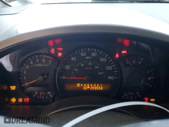 2005 Nissan Titan SE z VIN 1N6AA06B05N561722, wystawiony jako Copart lot #41987285 z przebiegiem 203 558 mil mil oraz Szkoda całkowita • Salvage title. Historia ofert i sprzedaży dostępna na DreamBid. Obrazek 9.