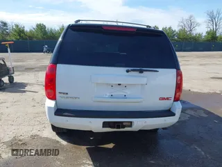 2011 GMC Yukon SLE with VIN 1GKS2AE01BR351651, listed as a IAAI auction lot 41942032 with 337,165 mi miles. Bid and sale history available at carsss.com. Image 16.