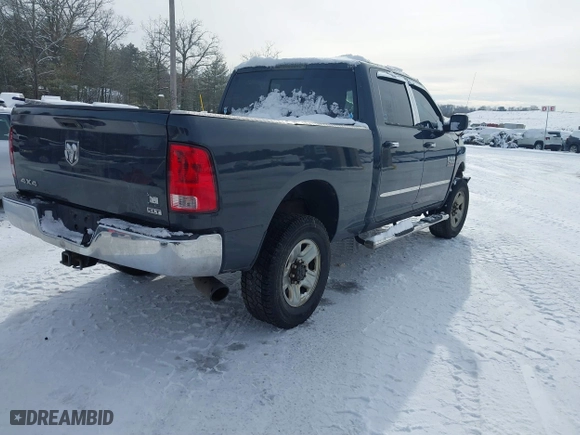 2014 Ram 2500 SLT with VIN 3C6TR5DT1EG252970, listed as a IAAI auction lot 41401215 with 118,992 mi miles. Bid and sale history available at carsss.com. Image 4.