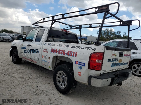 2013 Chevrolet Silverado 1500 LT with VIN 1GCRCSEA0DZ235270, listed as a Copart auction lot 46988155 with 262,509 mi miles and Salvage Title. Bid and sale history available at carsss.com. Image 2.
