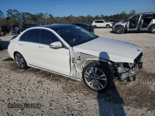 2021 Mercedes-Benz C 300 with VIN W1KWF8DB3MR607780, listed as a Copart auction lot 45589595 with 31,032 mi miles and Clean title. Bid and sale history available at DreamBid. Image 4.