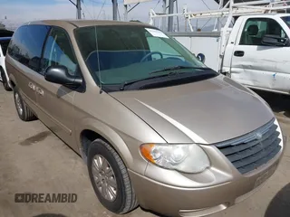 2007 Chrysler Town & Country LWB LX with VIN 2A4GP44R57R166826, listed as a IAAI auction lot 41761230 with 73,432 mi miles. Bid and sale history available at carsss.com. Image 1.