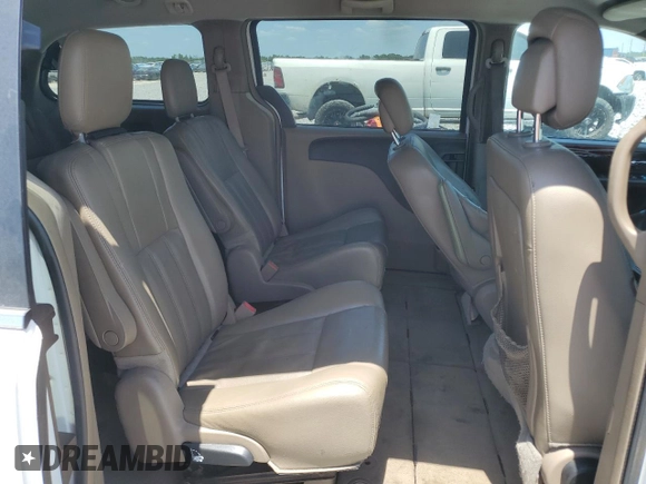 2014 Chrysler Town & Country Touring with VIN 2C4RC1BG7ER348325, listed as a Copart auction lot 53661405 with 111,056 mi miles and Clean Title. Bid and sale history available at DreamBid. Image 11.