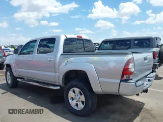 2011 Toyota Tacoma PreRunner with VIN 3TMJU4GN4BM125584, listed as a IAAI auction lot 42781618 with 236,985 mi miles and . Bid and sale history available at DreamBid. Image 3.