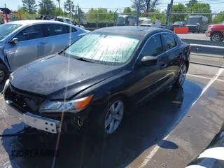 2013 Acura ILX Premium Pkg with VIN 19VDE1F51DE002485, listed as a IAAI auction lot 41897422 with 234,597 mi miles. Bid and sale history available at carsss.com. Image 2.