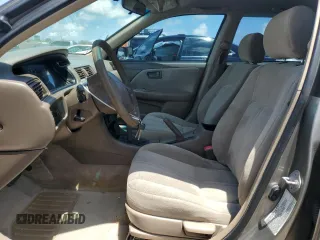 2001 Toyota Camry CE with VIN 4T1BG22K11U106302, listed as a Copart auction lot 55986065 with 151,932 mi miles and Salvage Title. Bid and sale history available at DreamBid. Image 7.