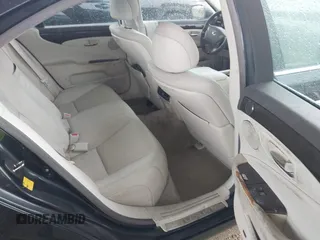 2007 Lexus LS 460 z VIN JTHBL46F275041387, wystawiony jako IAAI lot #42417384 z przebiegiem 154 787 mil mil oraz . Historia ofert i sprzedaży dostępna na DreamBid. Obrazek 8.
