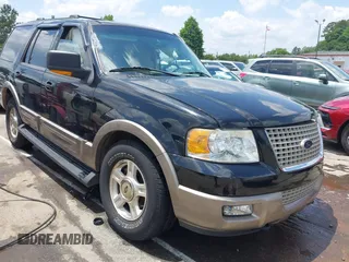 2003 Ford Expedition Eddie Bauer z VIN 1FMFU18L33LA11219, wystawiony jako IAAI lot #42279781 z przebiegiem Nie podano mil oraz . Historia ofert i sprzedaży dostępna na DreamBid. Obrazek 1.