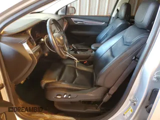 2017 Cadillac XT5 Luxury FWD with VIN 1GYKNBRS0HZ256473, listed as a Copart auction lot 45385105 with 107,314 mi miles and Salvage Title. Bid and sale history available at DreamBid. Image 7.