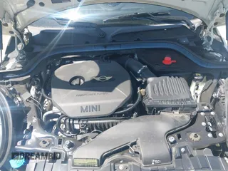 2016 MINI Hardtop 4 Door with VIN WMWXU1C56G2D10605, listed as a IAAI auction lot 42411431 with 35,367 mi miles and . Bid and sale history available at DreamBid. Image 10.