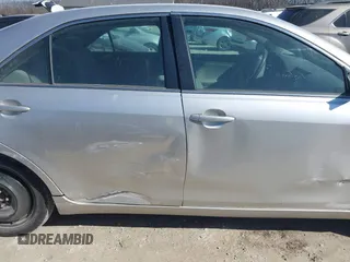 2011 Toyota Camry LE with VIN 4T1BF3EK7BU672910, listed as a IAAI auction lot 41768073 with 189,419 mi miles. Bid and sale history available at carsss.com. Image 13.