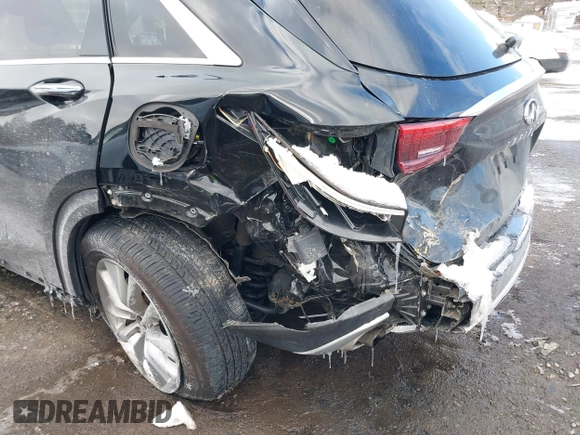 2021 Infiniti QX50 Luxe z VIN 3PCAJ5BBXMF110042, wystawiony jako IAAI lot #41358126 z przebiegiem 40 934 mil mil oraz . Historia ofert i sprzedaży dostępna na DreamBid. Obrazek 6.