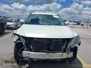 2017 Nissan Pathfinder SL with VIN 5N1DR2MM9HC622361, listed as a IAAI auction lot 42238045 with 111,607 mi miles and . Bid and sale history available at DreamBid. Image 13.