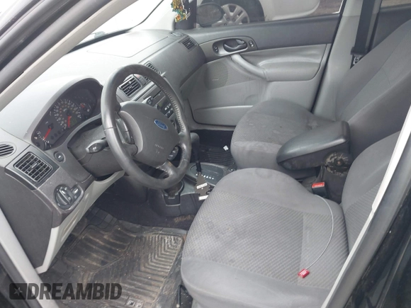 2007 Ford Focus S with VIN 1FAHP37N77W269045, listed as a IAAI auction lot 41877119 with 221,805 mi miles and . Bid and sale history available at carsss.com. Image 5.