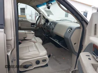 2004 Ford F-150 XLT with VIN 1FTPW145X4KD20526, listed as a IAAI auction lot 41959462 with 166,545 mi miles. Bid and sale history available at carsss.com. Image 5.