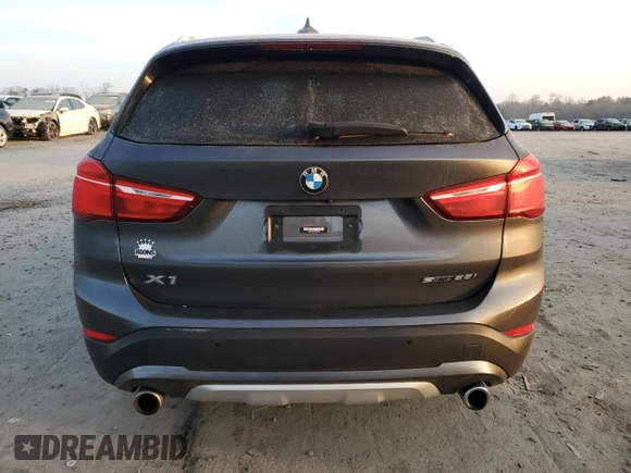 2022 BMW X1 sDrive28i with VIN WBXJG7C05N5V08966, listed as a Copart auction lot 86360594 with 39,514 mi miles and Clean Title. Bid and sale history available at carsss.com. Image 6.
