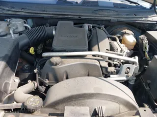 2005 Chevrolet TrailBlazer LS with VIN 1GNET16S156207066, listed as a IAAI auction lot 39877734 with 118,222 mi miles. Bid and sale history available at carsss.com. Image 10.
