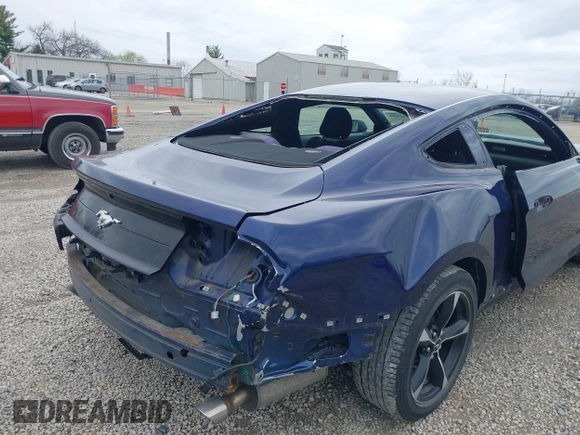 2018 Ford Mustang EcoBoost with VIN 1FA6P8TH4J5113546, listed as a IAAI auction lot 41942675 with 65,165 mi miles and . Bid and sale history available at carsss.com. Image 20.