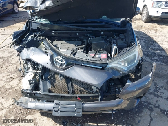 2016 Toyota RAV4 XLE with VIN 2T3RFREV4GW437875, listed as a IAAI auction lot 41694951 with 136,098 mi miles. Bid and sale history available at carsss.com. Image 10.