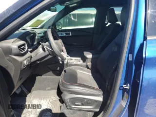2022 Ford Explorer ST-Line with VIN 1FMSK7KH8NGB84628, listed as a Copart auction lot 82368324 with 19,977 mi miles and Salvage Title. Bid and sale history available at carsss.com. Image 7.
