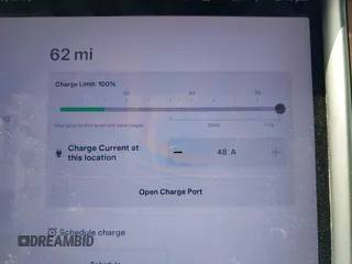 2019 Tesla Model X 75D with VIN 5YJXCBE21KF180203, listed as a IAAI auction lot 42190255 with 114,294 mi miles and . Bid and sale history available at carsss.com. Image 17.