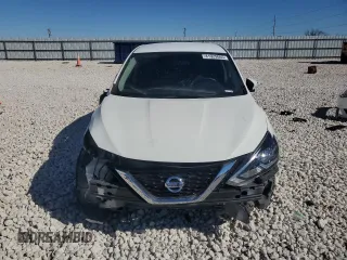 2018 Nissan Sentra SV with VIN 3N1AB7AP0JY257205, listed as a Copart auction lot 41929065 with 47,649 mi miles and Salvage Title. Bid and sale history available at DreamBid. Image 5.