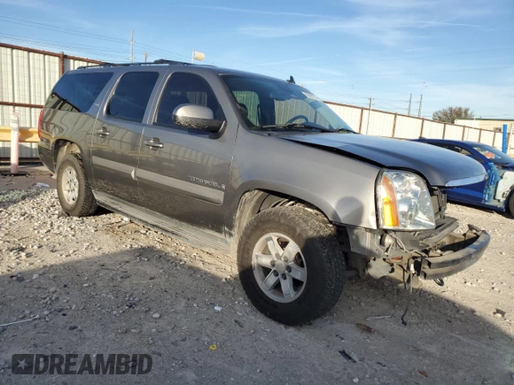 2008 GMC Yukon XL SLT with VIN 1GKFC16J98R132323, listed as a Copart auction lot 80393754 with 259,620 mi miles and Salvage Title. Bid and sale history available at carsss.com. Image 4.