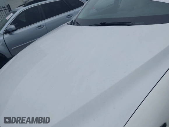 2017 Mazda CX-5 Touring z VIN JM3KFBCL5H0128584, wystawiony jako IAAI lot #42354669 z przebiegiem 56 563 mil mil oraz . Historia ofert i sprzedaży dostępna na DreamBid. Obrazek 6.